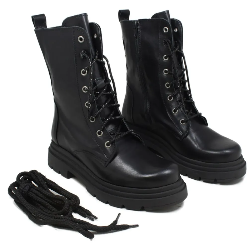 anfibi_con_laccio_di_stra_4.webp Anfibi | Stivali Invernali | Personal Anfibi con Laccio di Strass Scuro "BLAX"  - Nero