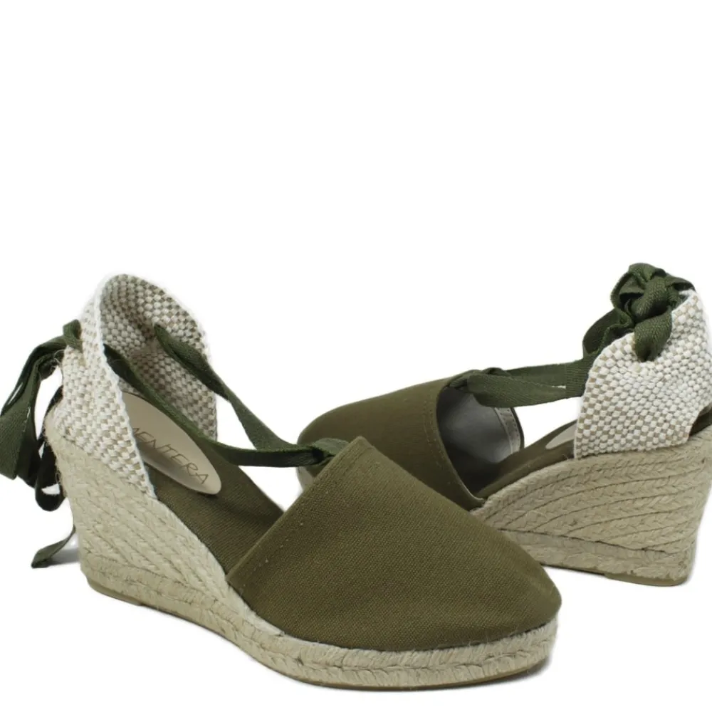 espadrillas_con_zeppa_alt_1-3.webp Espadrillas | Sandali Con Zeppa | Formentera Espadrillas con Zeppa Alta e Laccio alla caviglia "701" - Militare Verde