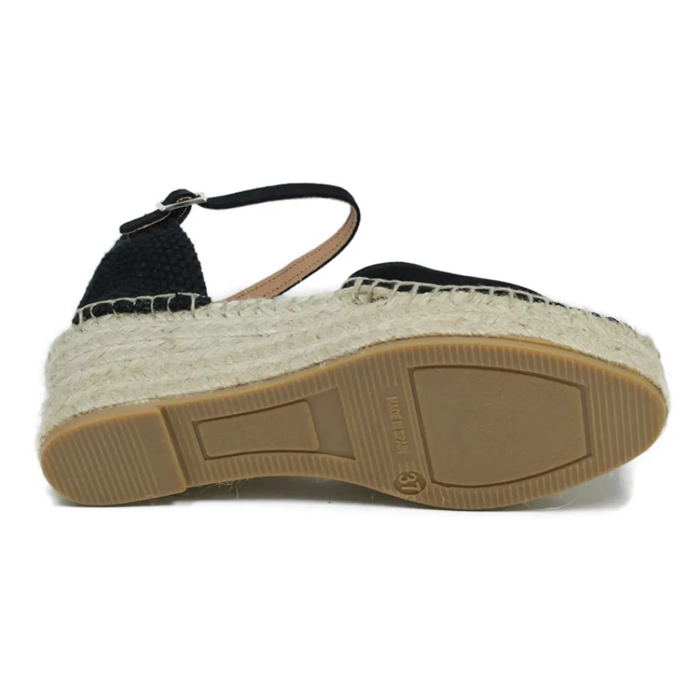 espadrillas_in_camoscio_c_3-2.webp Espadrillas | Sandali Con Zeppa | Mañana Espadrillas in Camoscio con Zeppa Bassa e Cinturino "410" - Nero