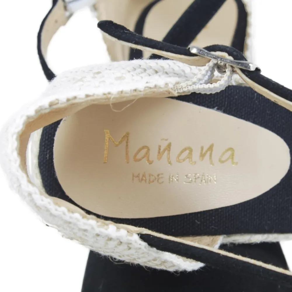 espadrillas_in_camoscio_c_3.webp Espadrillas | Sandali Con Zeppa | Mañana Espadrillas in Camoscio con Zeppa Alta e Cinturino "712" - Nero