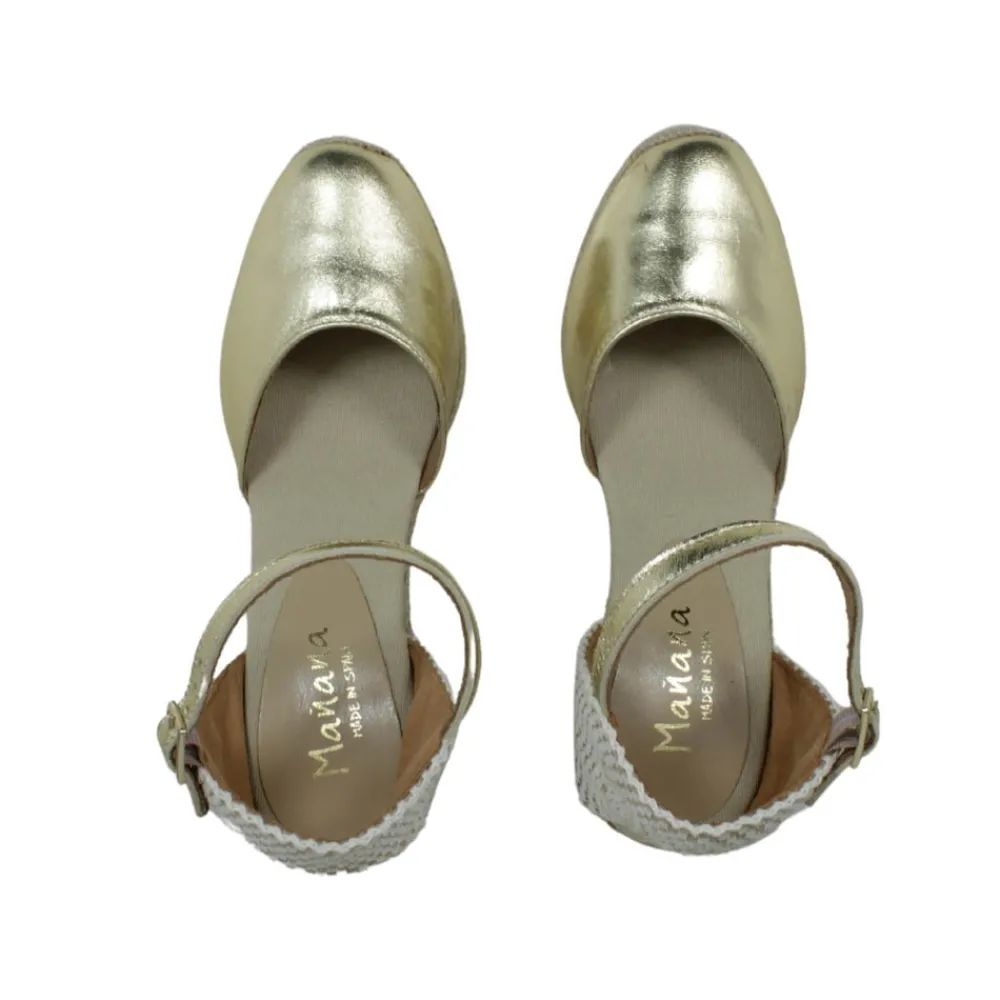 espadrillas_in_pelle_con__2-1.webp Espadrillas | Sandali Con Zeppa | Mañana Espadrillas in Pelle con Zeppa Alta e Cinturino "712" - Oro LaminatoOro
