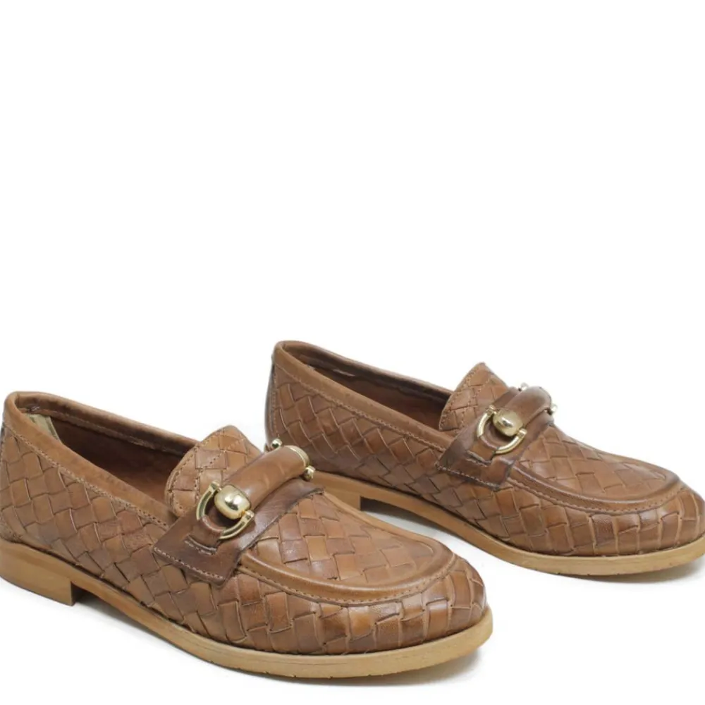 mocassini_da_donna_in_pel_0-2.webp Stringate & Mocassini | Personal Mocassini da Donna in Pelle Intrecciata "MOKA" - Cuoio