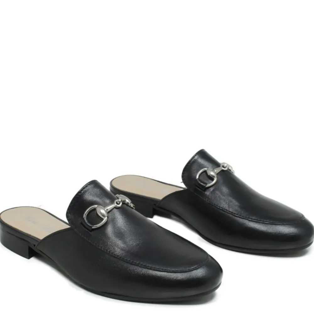 sabot_in_pelle_con_morset_0.webp Sandali Bassi | Sabot | Made in Italy Sabot in Pelle con Morsetto Metallico "KB08" - Nero