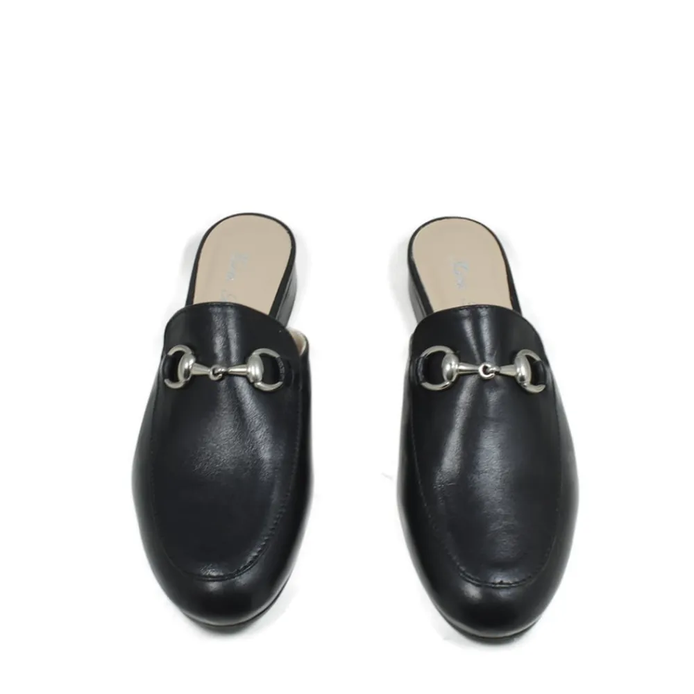 sabot_in_pelle_con_morset_2.webp Sandali Bassi | Sabot | Made in Italy Sabot in Pelle con Morsetto Metallico "KB08" - Nero