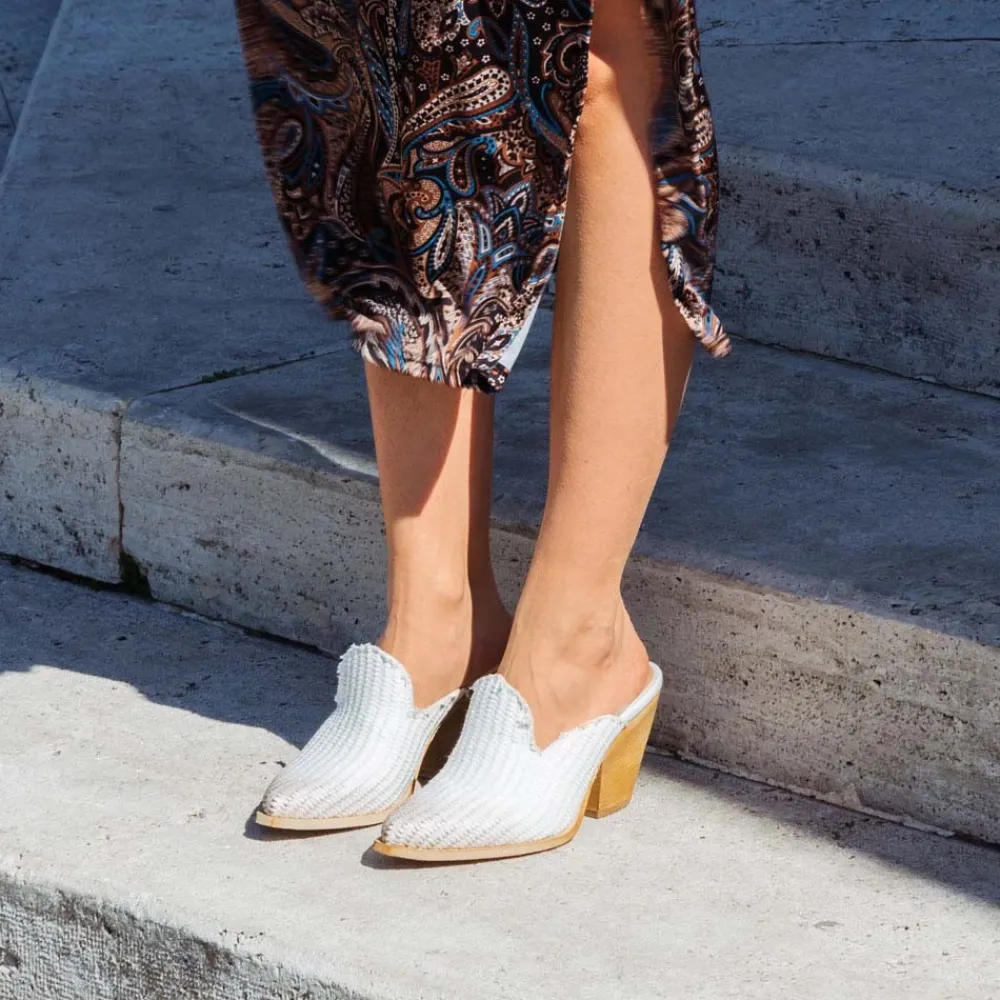 sabot_texani_con_tacco_al_1-2.webp Sabot | Scarpe Con Tacco | Personal Sabot Texani con Tacco Alto "DEBRA" - Rafia Beige