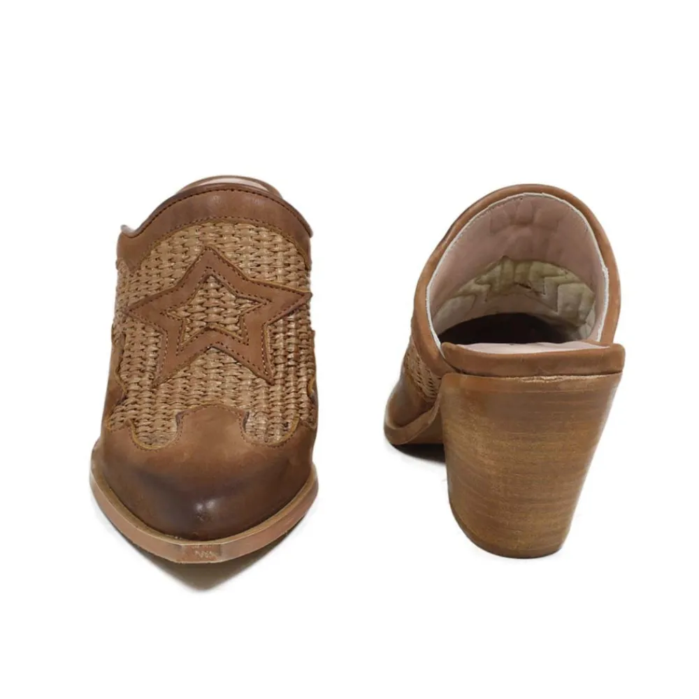 sabot_texani_con_tacco_al_4-3.webp Sabot | Scarpe Con Tacco | Personal Sabot Texani con Tacco Alto "VEGA" - Nabuk e Rafia Cuoio