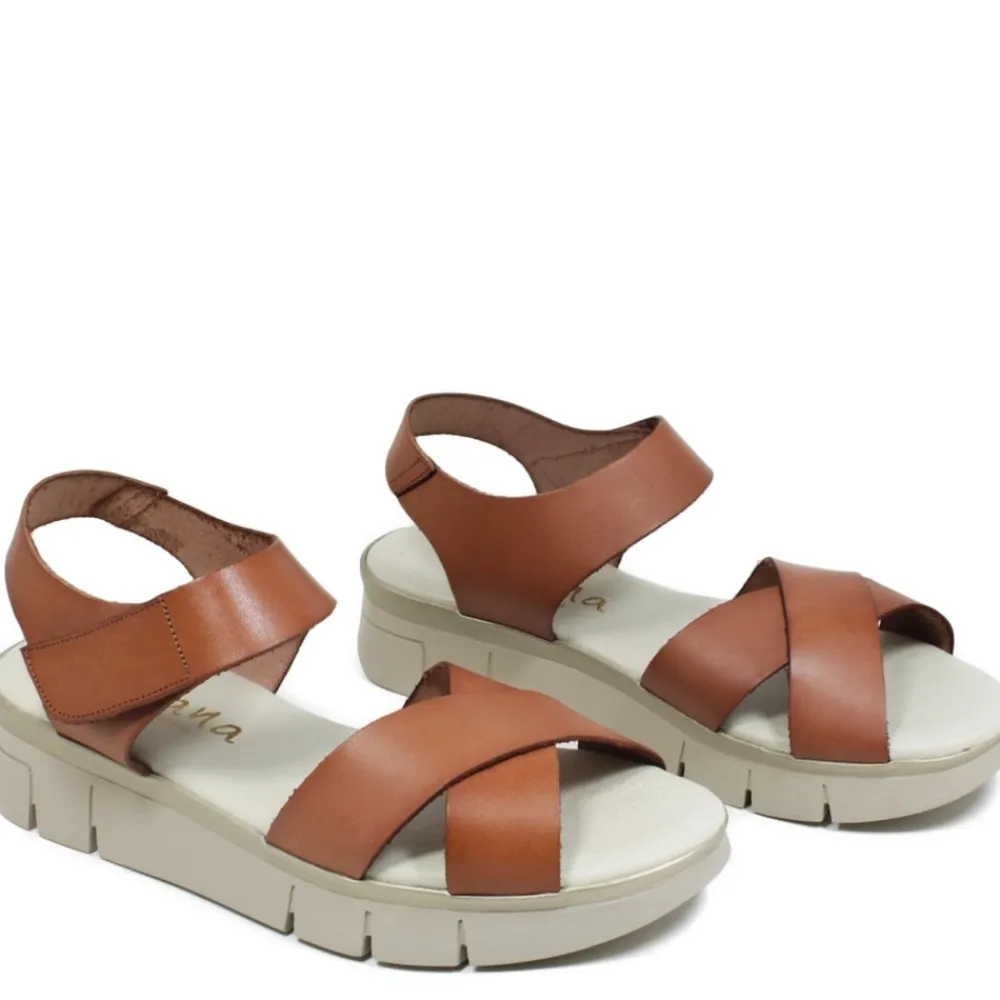 sandali_bassi_comodi_flex_0-2.webp Sandali Con Zeppa | Sandali Bassi | Mañana Sandali Bassi Comodi Flexy in Pelle "F13" - Cuoio