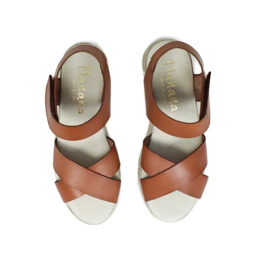 sandali_bassi_comodi_flex_2-2.webp Sandali Con Zeppa | Sandali Bassi | Mañana Sandali Bassi Comodi Flexy in Pelle "F13" - Cuoio