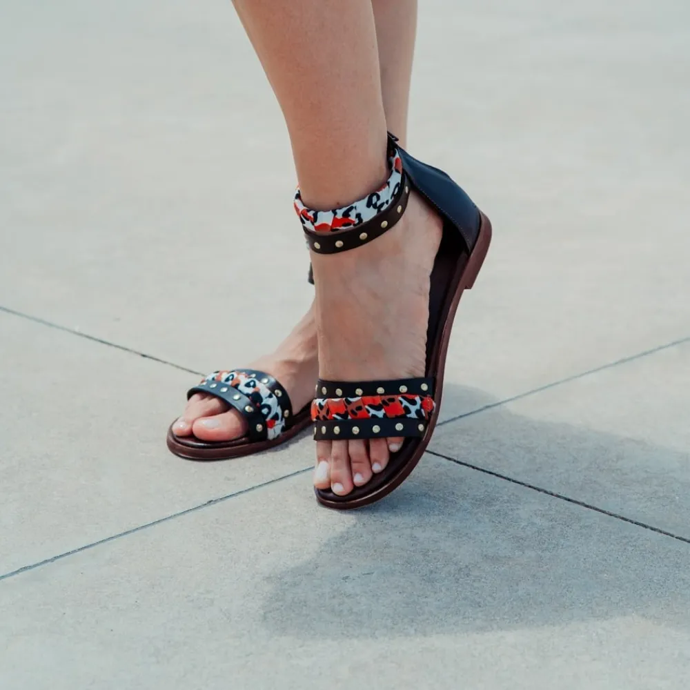 sandali_bassi_con_cavigli_3.webp Sandali Bassi | Personal Sandali Bassi con Cavigliera Borchie e Foulard "Vadella" - Testa di Moro TestadiMoro