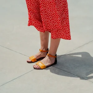 Sandali Bassi | In Time Sandali Bassi Flat in Pelle "Stripe" - Testa di Moro/Ocra TestadiMoro