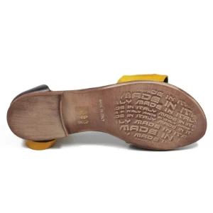 Sandali Bassi | In Time Sandali Bassi Flat in Pelle "Procida" - Testa di Moro/Ocra TestadiMoro