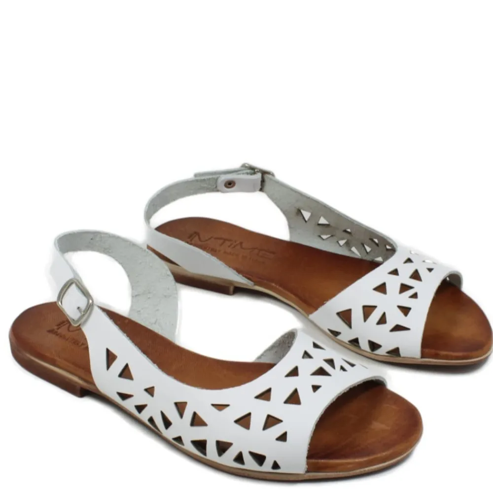 sandali_bassi_flat_trafor_0-3.webp Sandali Bassi | In Time Sandali Bassi Flat Traforati in Pelle "Patty" - /Cuoio Bianco