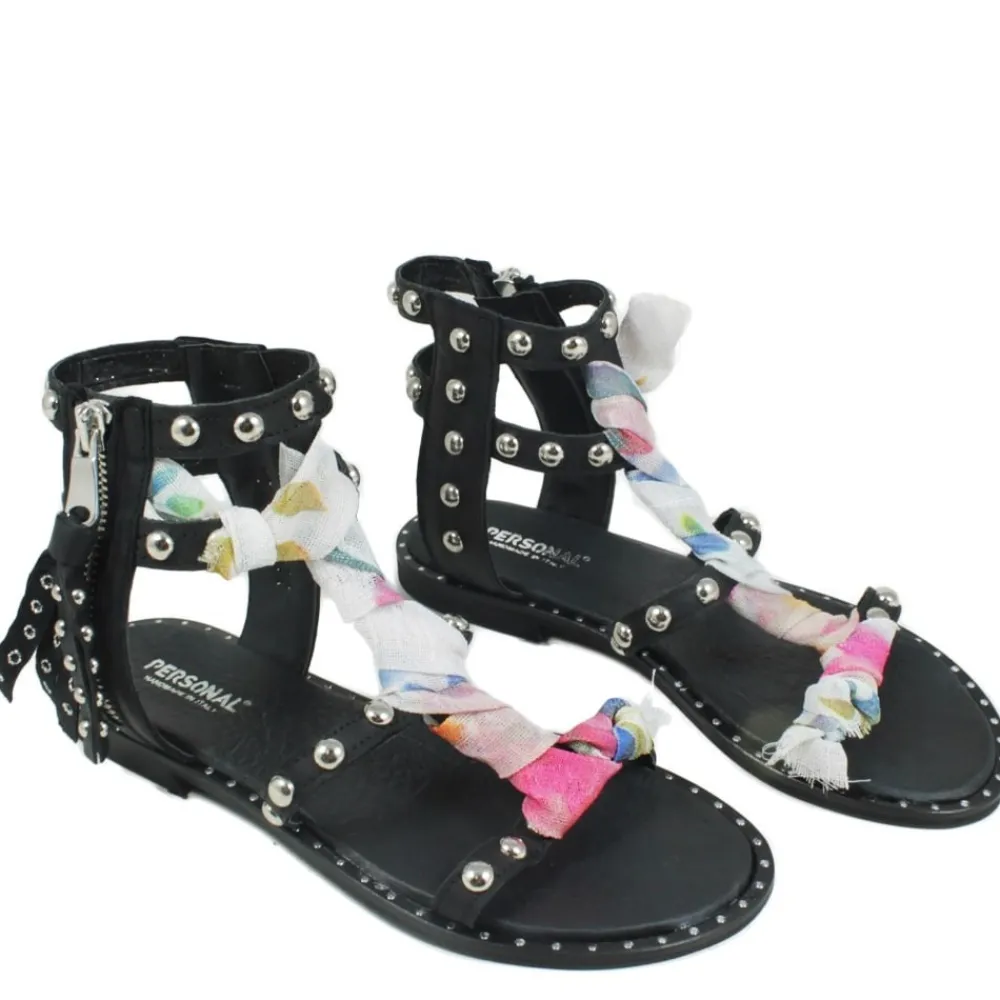 sandali_bassi_in_pelle_co_0-2.webp Sandali Bassi | Personal Sandali Bassi in Pelle con Borchie e Foulard "Jondal" - Nero