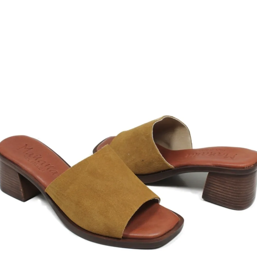 sandali_spuntati_con_tacc_2.webp Scarpe Con Tacco | Sandali Con Tacco | Mañana Sandali Spuntati con Tacco Medio "PN03" - Camoscio Cuoio