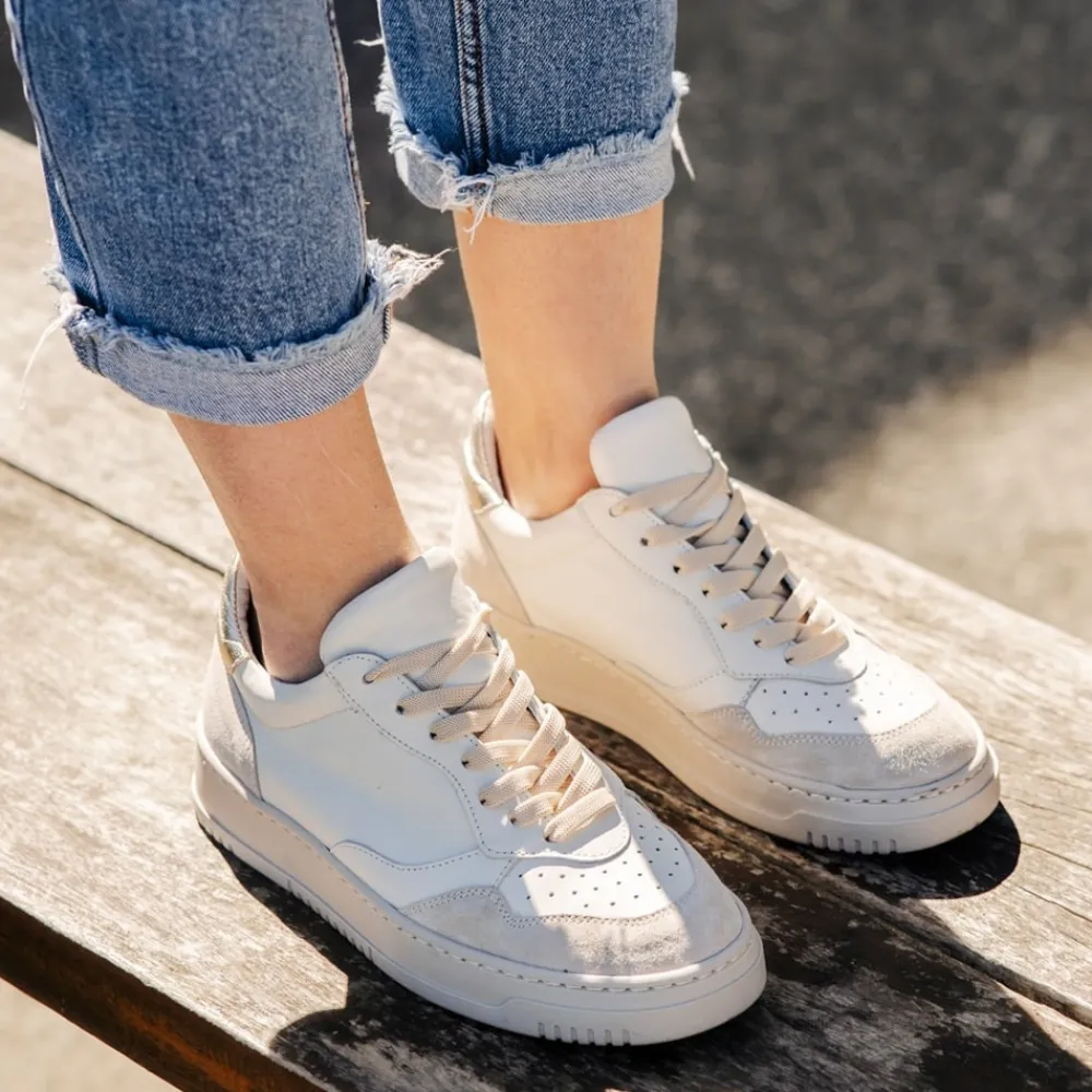 sneakers_in_pelle_da_donn_1.webp Sneakers | Personal Sneakers in pelle da donna "ARIS" - /Laminato Platino Bianco