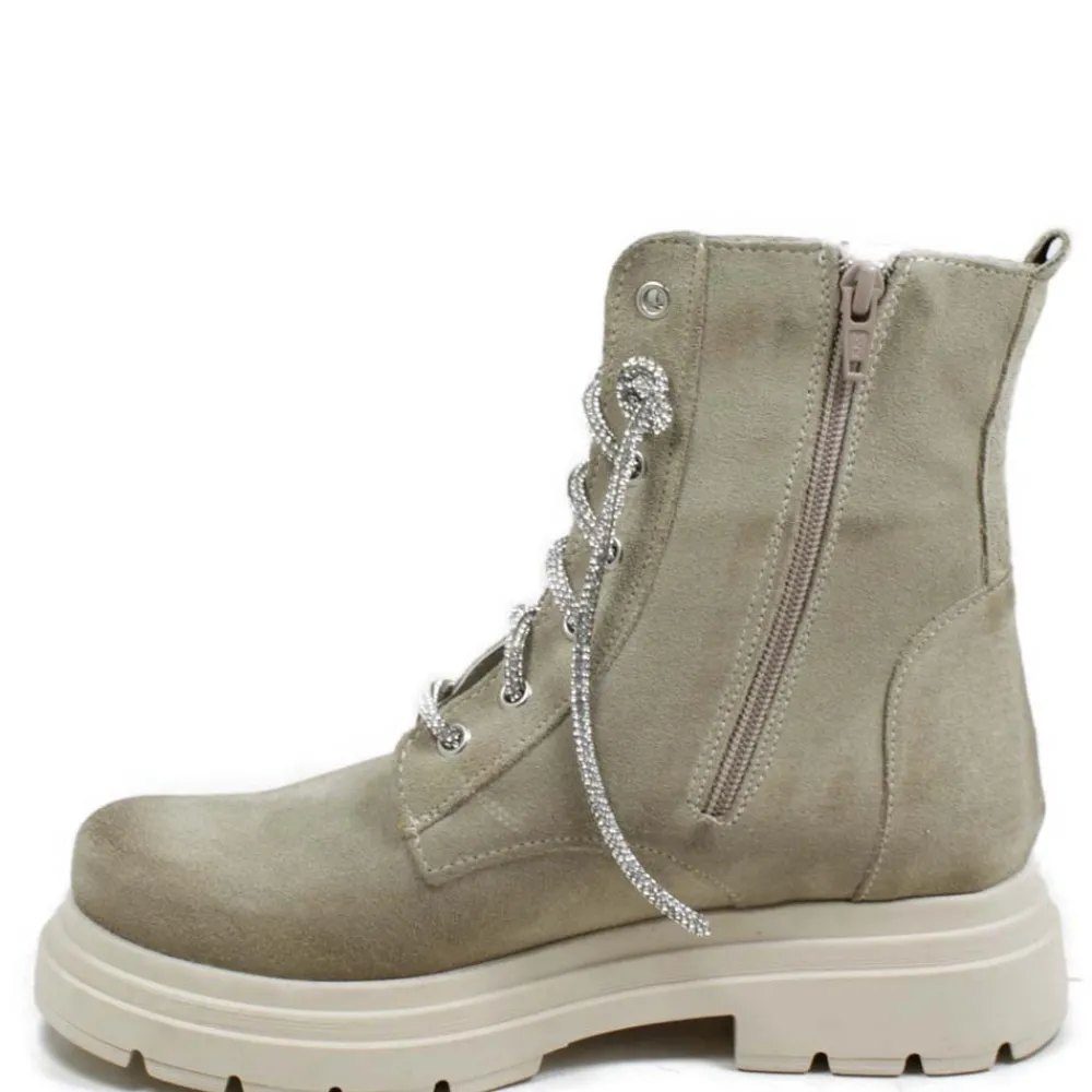 stivaletti_anfibi_in_camo_2.webp Anfibi | Bikers Estivi | Personal Stivaletti Anfibi in Camoscio con Lacci di Strass "BRIX"  - Beige