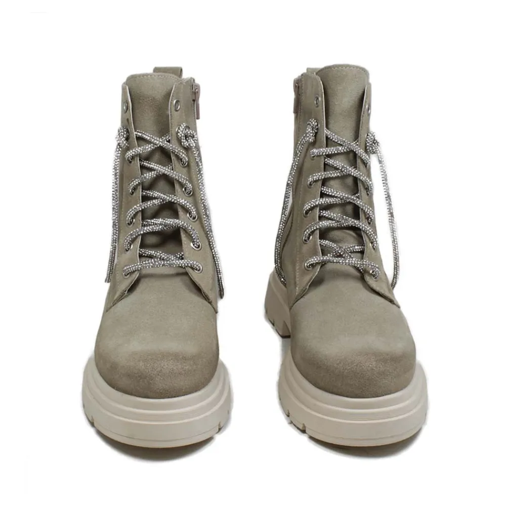 stivaletti_anfibi_in_camo_6.webp Anfibi | Bikers Estivi | Personal Stivaletti Anfibi in Camoscio con Lacci di Strass "BRIX"  - Beige