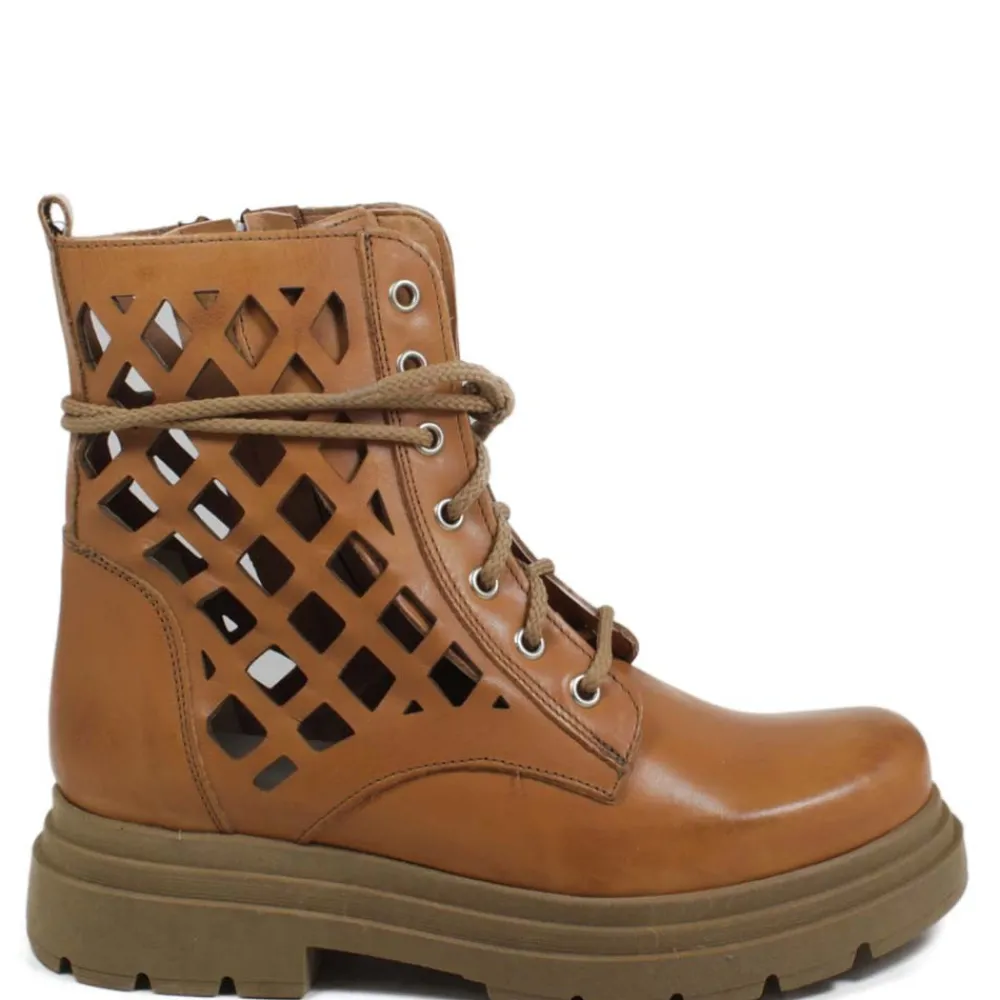 stivaletti_anfibi_laserat_0.webp Anfibi | Stivali Estivi | Personal Stivaletti Anfibi Laserati "CUBE" - Pelle Cuoio