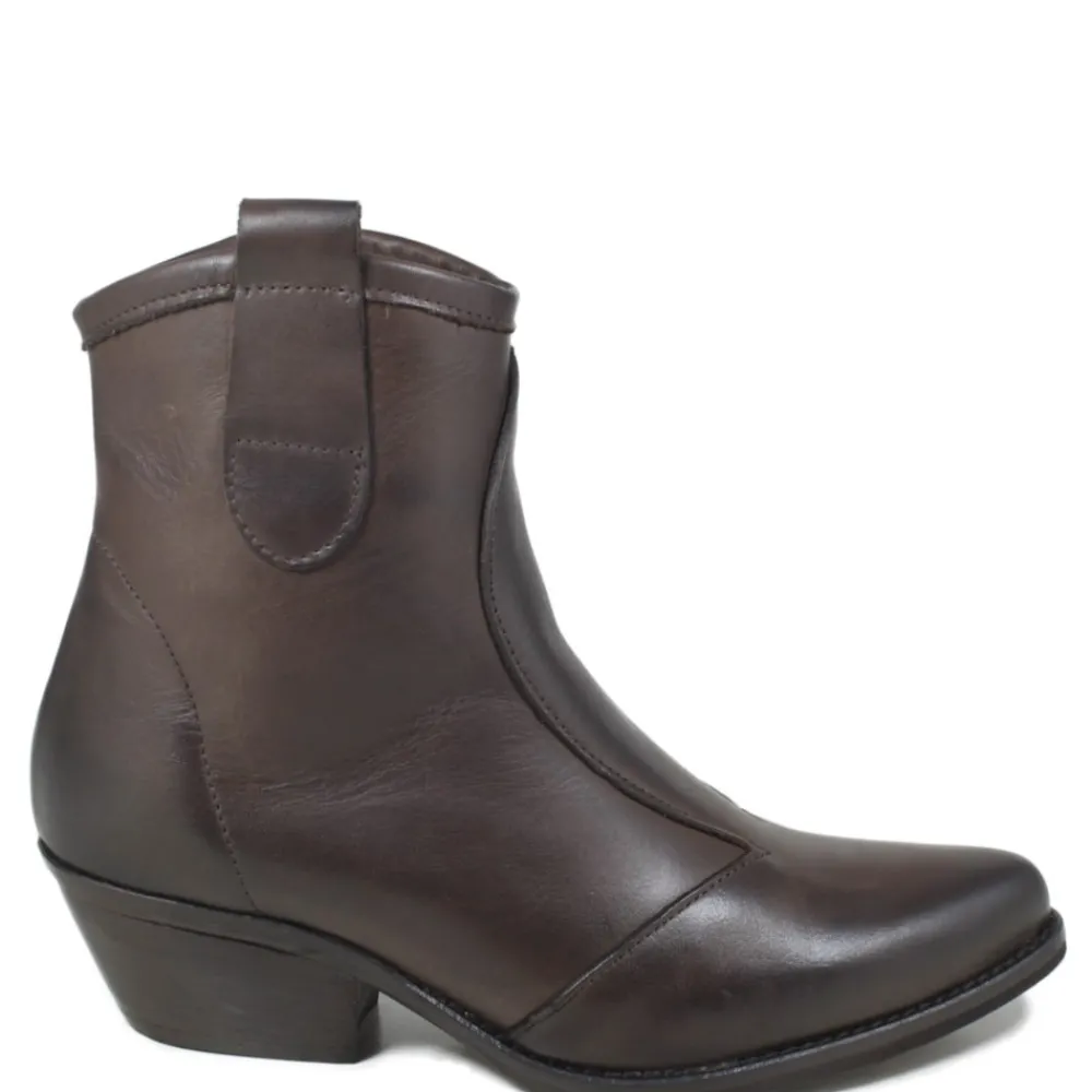 stivaletti_bassi_texani_c_0-4.webp Stivali Con Tacco | Stivali Texani | Personal Stivaletti Bassi Texani Camperos "YAMA" - Testa di Moro TestadiMoro