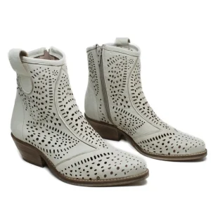 Stivali Con Tacco | Stivali Estivi | Personal Stivaletti Bassi Texani Camperos Laserati "MAYA" - Beige
