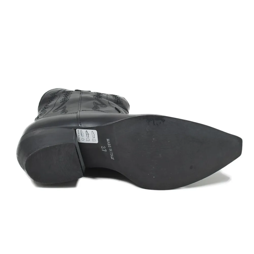 stivaletti_camperos_texan_6.webp Stivali Texani | Stivali Invernali | In Time Stivaletti Camperos Texani con Ricamo "PETRA" - Pelle Nero