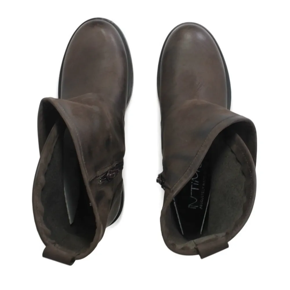 stivali_bassi_biker_boots_7-2.webp Stivali Invernali | Bikers Invernali | In Time Stivali Bassi Biker Boots Fibbia "MANTRA/B" - Testa di Moro TestadiMoro