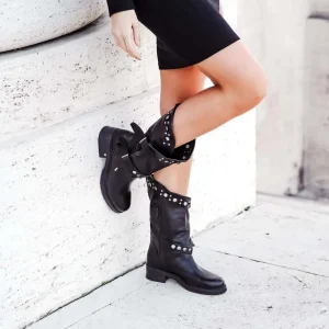 Stivali Invernali | Bikers Invernali | Personal Stivali Biker Boots con borchie e due cinturini "MAIRA" - Lavato Nero