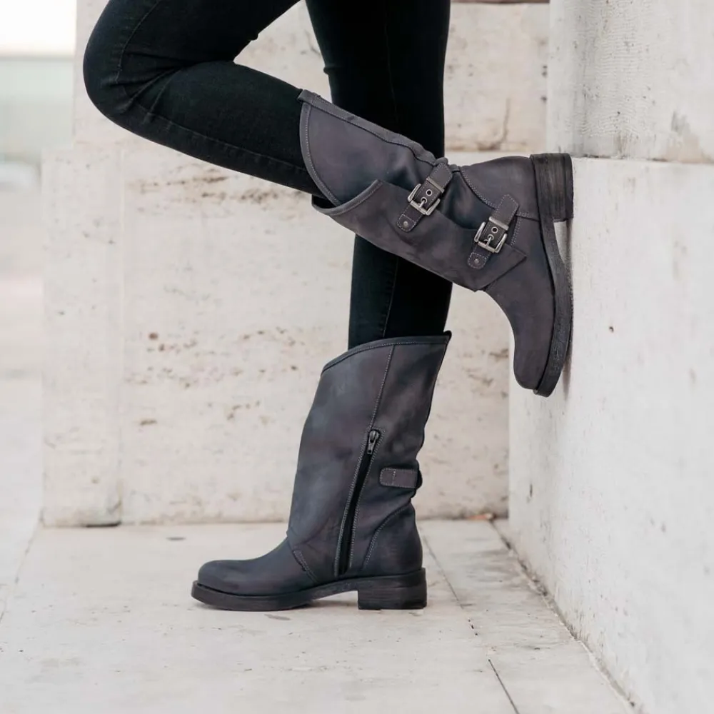 stivali_biker_boots_con_d_1-1.webp Stivali Invernali | Bikers Invernali | In Time Stivali Biker Boots con due fibbie "MANTRA/A" - Blu