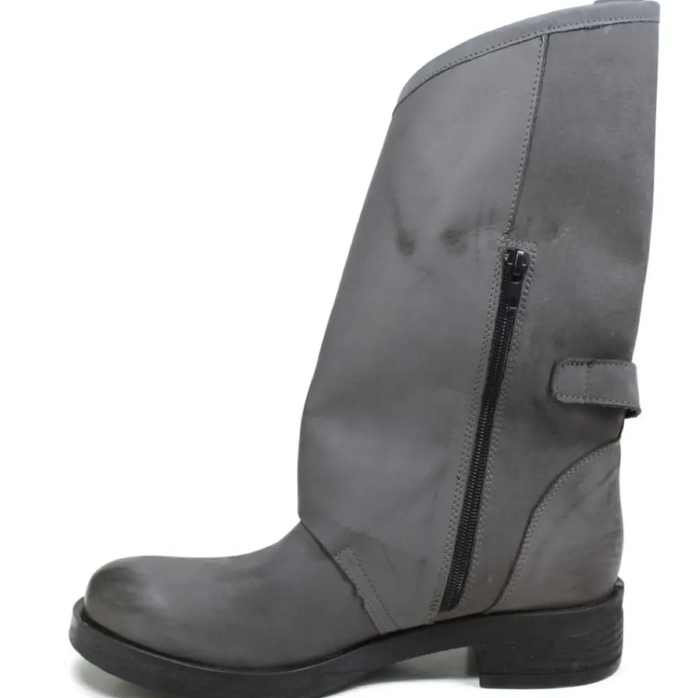 stivali_biker_boots_con_d_5-4.webp Stivali Invernali | Bikers Invernali | In Time Stivali Biker Boots con due fibbie "MANTRA/A" - Grigio