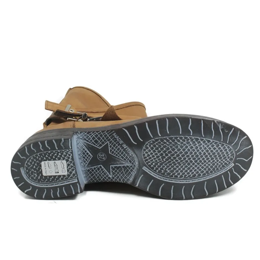 stivali_biker_boots_con_d_8.webp Stivali Invernali | Bikers Invernali | In Time Stivali Biker Boots con due fibbie "MANTRA/A" - Cuoio