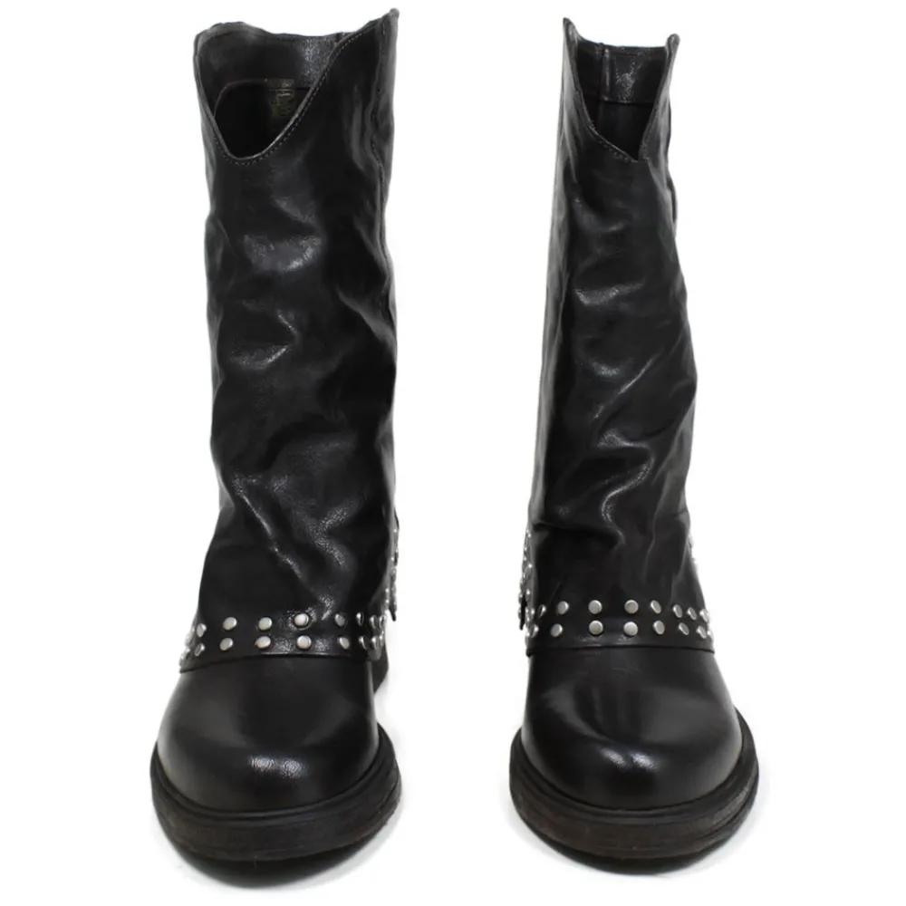 stivali_biker_boots_con_g_3-1.webp Stivali Invernali | Bikers Invernali | Personal Stivali Biker Boots con ghetta risvolto e borchiette "NIVES" - Lavato Testa di Moro TestadiMoro