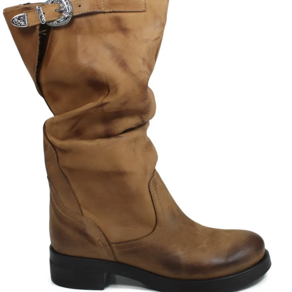 stivali_biker_boots_met_p_0-1.webp Stivali Invernali | Bikers Invernali | In Time Stivali Biker Boots Metà Polpaccio "NOA/M" - Nabuk Cuoio