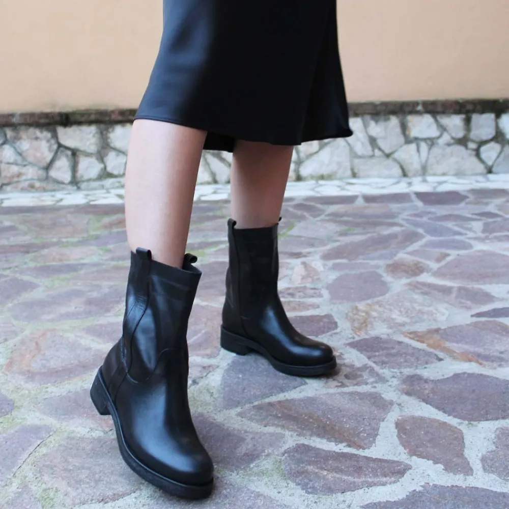 stivali_biker_invernali_q_1-1.webp Stivali Invernali | Bikers Invernali | In Time Stivali Biker Invernali "303FW" - Pelle Nero