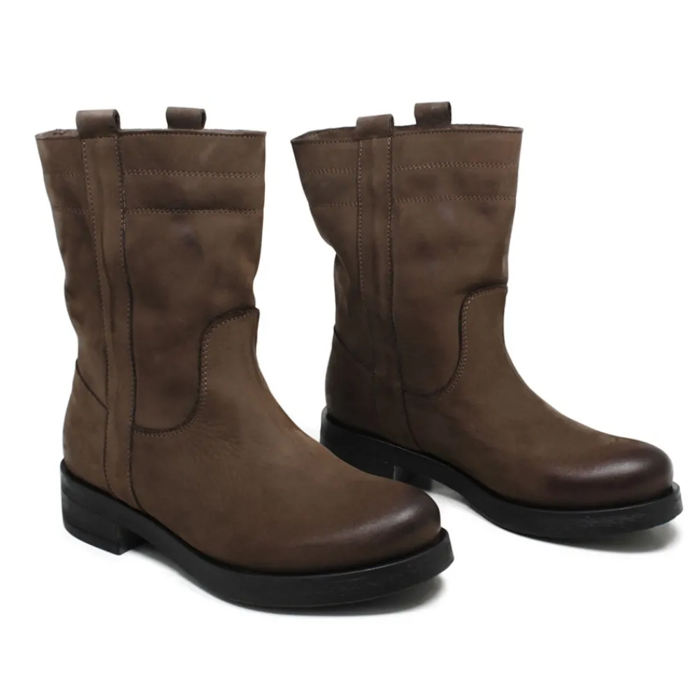 stivali_biker_invernali_q_4.webp Stivali Invernali | Bikers Invernali | In Time Stivali Biker Invernali "303FW" - Nabuk Marrone TestadiMoro