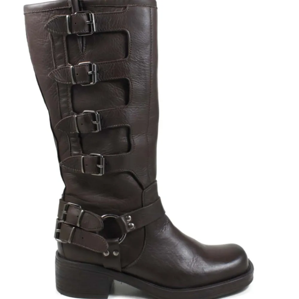 stivali_biker_punta_squad_0-3.webp Stivali Invernali | Bikers Invernali | Personal Stivali Biker Punta Squadrata 5 Fibbie "DAVE" - Testa di Moro TestadiMoro