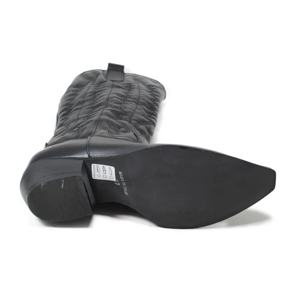 stivali_camperos_texani_c_9.webp Stivali Con Tacco | Stivali Texani | In Time Stivali Camperos Texani con Ricamo Imbottito "PAULA" - Pelle Nero