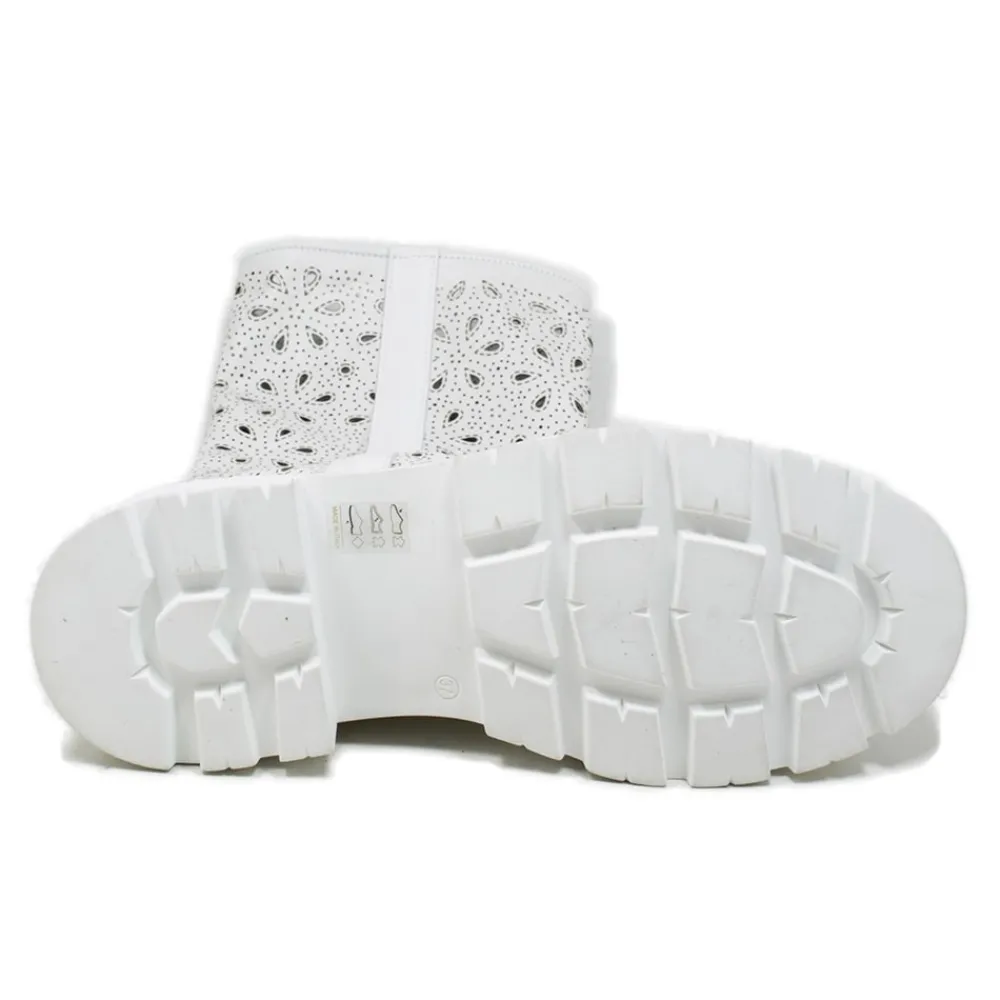 stivali_combat_boots_esti_6.webp Stivali Estivi | Stivali E Scarpe Con Zeppa | In Time Stivali Combat Boots Estivi Laserati "OLIVIA" - Pelle Bianco