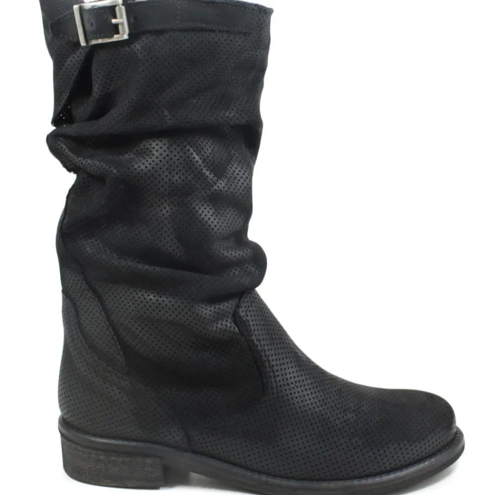 stivali_estivi_traforati__0-5.webp Stivali Estivi | Bikers Estivi | In Time Stivali Estivi Traforati Arricciati "BIK/M" - Nabuk Nero