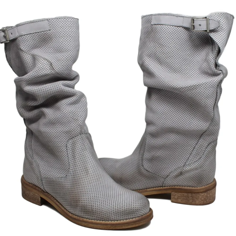 stivali_estivi_traforati__5-3.webp Stivali Estivi | Bikers Estivi | In Time Stivali Estivi Traforati Arricciati "BIK/M" - Grigio