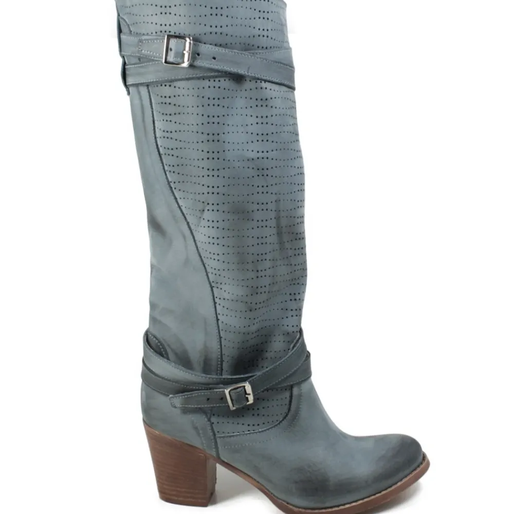 stivali_traforati_con_cin_0.webp Stivali Con Tacco | Stivali Estivi | In Time Stivali Traforati con Cinturini e Tacco Medio "Keli" - Nabuk Jeans