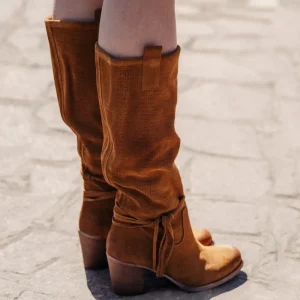 Stivali Con Tacco | Stivali Estivi | In Time Stivali Traforati in Camoscio con Tacco "5020" - Cuoio