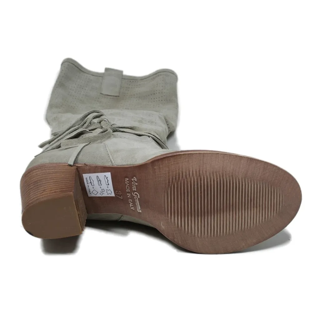 stivali_traforati_in_camo_6.webp Stivali Con Tacco | Stivali Estivi | In Time Stivali Traforati in Camoscio con Tacco "5020" - Taupe