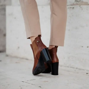 Stivali Con Tacco | Tronchetti | Made in Italy Tronchetti Chelsea Tacco Alto "FIRA" - Cuoio